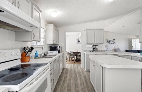 Hackberry House | Hackberry Paradise: Fishing Oasis