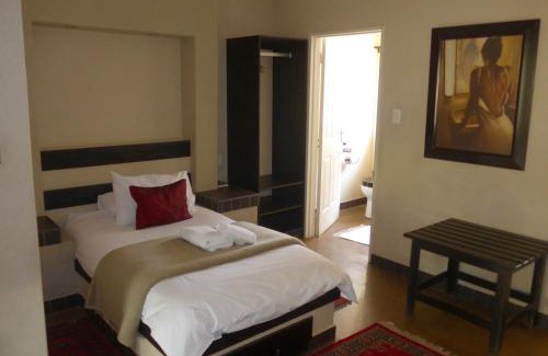 Otjiwarongo House | Hadassa Guest House