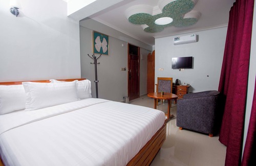 Mirongo Hotel | HADJENS HOTEL
