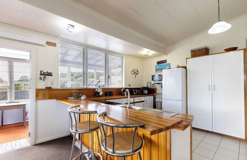 Reefton House | Haere Mai Reefton Heritage Holiday Home