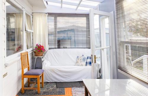 Reefton House | Haere Mai Reefton Heritage Holiday Home