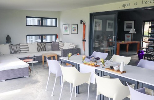 Stanford House | HaesFarm