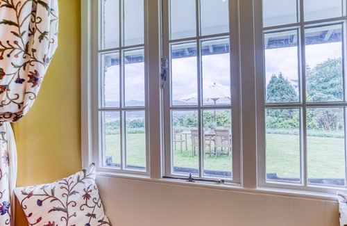 Portmeirion Cottage | Hafod Cae Maen - a sea view that sleeps 8 guests in 4 bedrooms