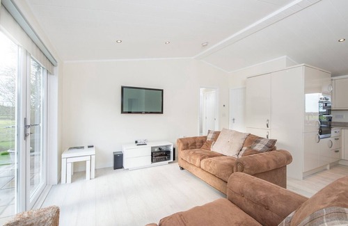 Ludchurch House | Hafod y Coed Lodge, Holiday Home Princes Gate, Near Narberth, Sleeps 4, 2 bedrooms, bathrooms