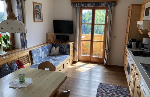 Sankt Koloman Apartment | Hagengebirge 4-8 persons - organic family farm "Grubsteighof"