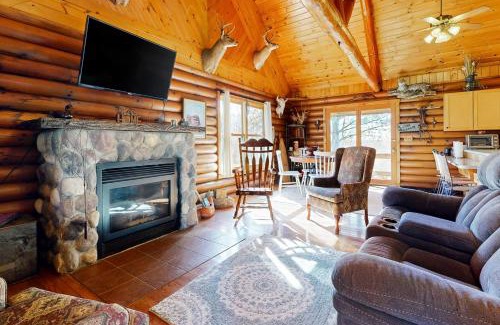 Buffalo Prairie House | Hager Cabin AND Loft