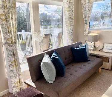 Berwick-upon-Tweed House | Haggerston Lola the Lodge and Betty the Van