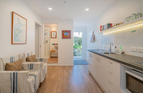 Hahei House | Hahei Kiwi Bach - Hahei Holiday Home