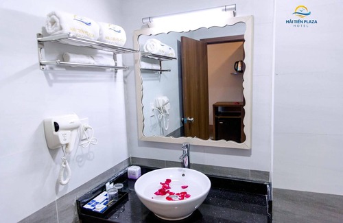 Hoang Hoa Hotel | Hai Tien Plaza Hotel