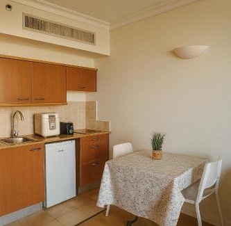 Haifa Apartment | Haifa Almog Tower- "Blue Reef" Suite On The Sea