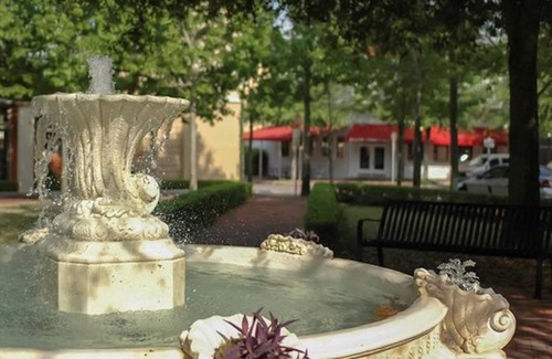 Haile Plantation Apartment | Haile Village 2nd Floor Unit