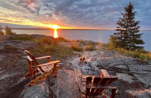 Timiskaming District House | Haileybury Lakehouse