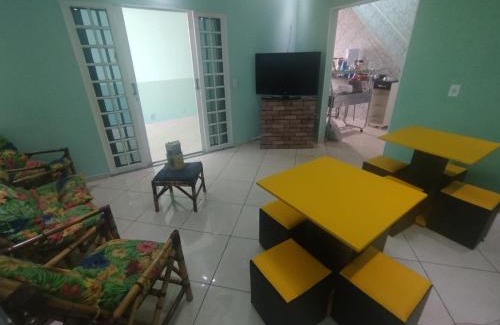 Itaquaquecetuba Bed & Breakfast | Haja Luz Casa Pousada prox Estação de Trem