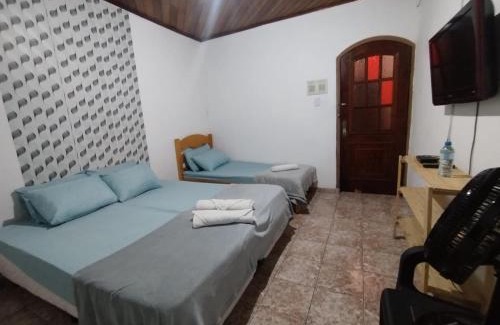 Itaquaquecetuba House | Haja Luz Casa Pousada no Centro de Itaquaquecetuba