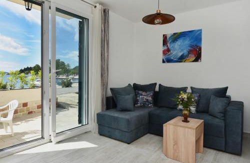 Kamenari House | Hajdi