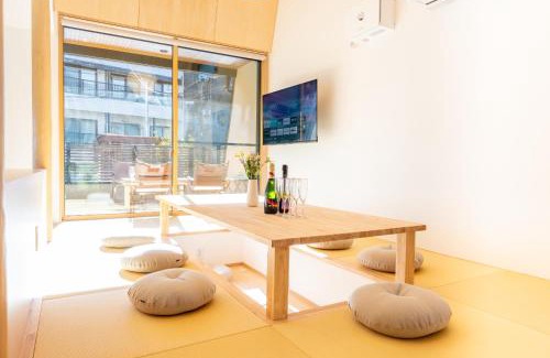 Yumoto Apartment | HAKO REIRO 箱・玲瓏