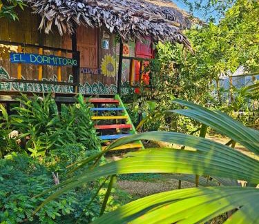 Pacifica House | Hakuna Matata Ecolodge