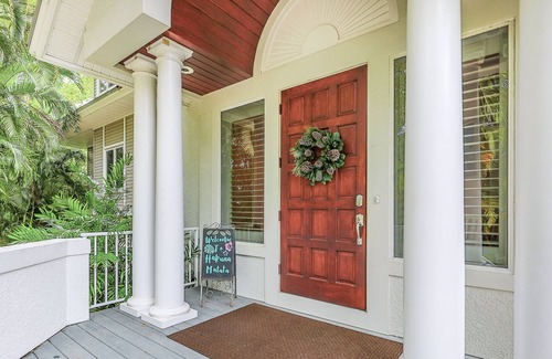 Wulfert House | HAKUNA MATATA - Luxury Captiva Pool Home with Breathtaking Bay Views and Beach Access