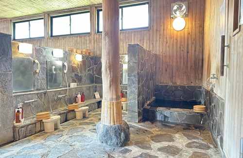 Minamiaso House | Hakusui Onsen Takenokura Sansou