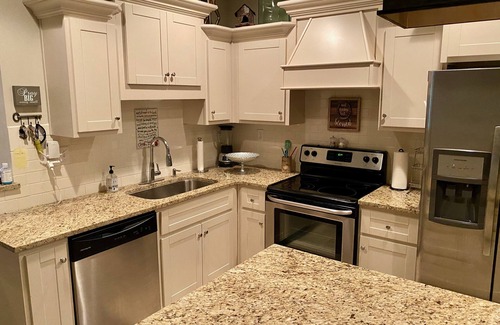 Oxford House | Halcyon Awaits you!