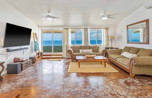 Waialua House | Hale Kai ~ Six Weeks of Bliss on the Beach