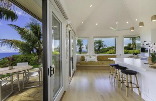 Kilauea House | Hale Lani home