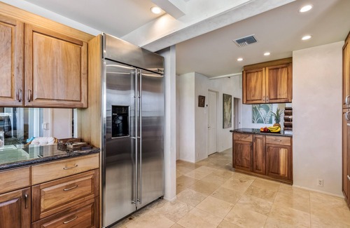Honolulu House | Hale Ola: Luxe Home w/Heated Pool, AC & Ocean Views