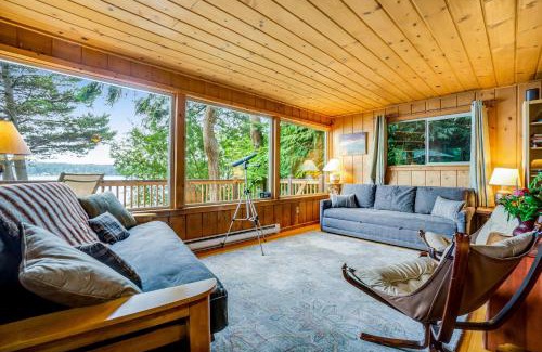 Gig Harbor House | Hale Passage Beach House