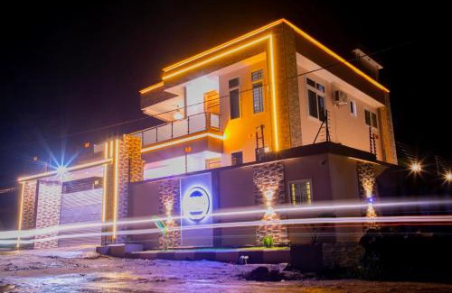 Tanga Apartment | Hale Residence