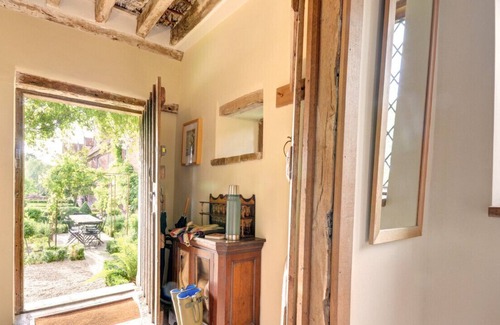 Hales House | Hales Hall, The Gatehouse & The Cottage