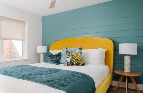 Vilano Beach Hotel | Haley's Court Boutique Motel