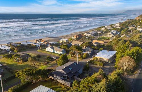 Arch Cape House | Half Block to Beach w Oceanview Patio Balcony The Shore Pine by AvantStay