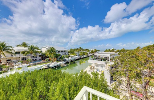 Indian Waterways House | Half-Mi to Boat Ramp: Canal-Front Florida Keys Gem