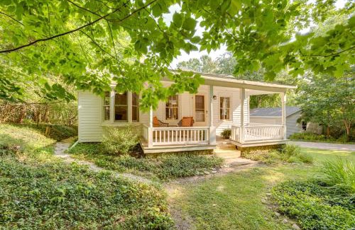 Frankfort House | half Mi to Dtwn Frankfort Fernhaven Home with Yard