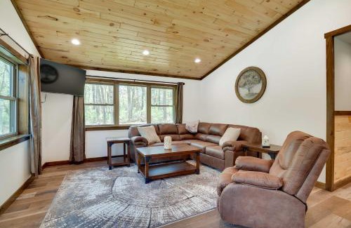 Hatfield House | half Mi to Lake Arbutus Cabin with ATV Trail Access