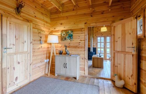 Kneesall House | Halfmoon Wood - Ukc2194