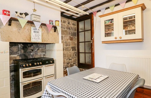 Belper House | HALFWAYS, pet friendly, with a garden in Belper