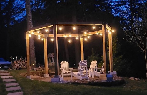 Dysart et al Cottage | Haliburton Cottage Peaceful Rustic-Luxury Lakefront Retreat for Couples & Family