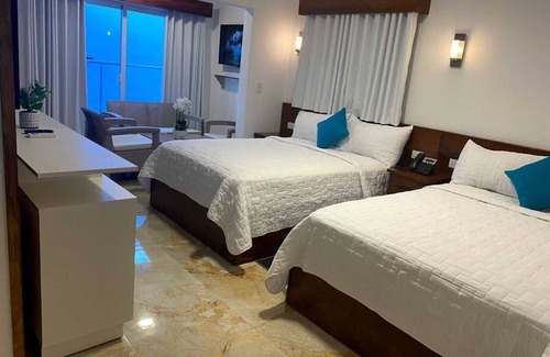 Villa Hermosa Hotel | Halibut Hotel