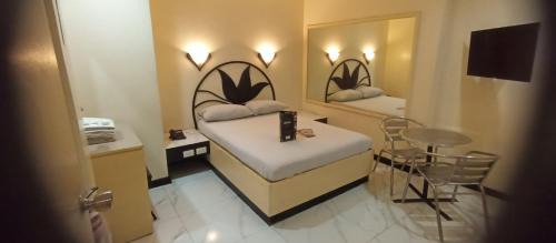 Santa Mesa Hotel | Halina Drive in Hotel-Sta Mesa