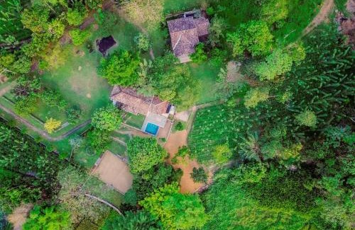 Agalawatta Hotel | Halketha