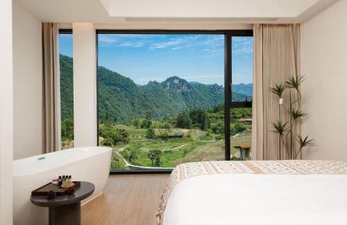 Wulingyuan House | Hallelujah Heights Retreat