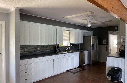 Little Elm House | Hallelujah Lakefront Urban Oasis - STEPS to SAND with fishing & boating!