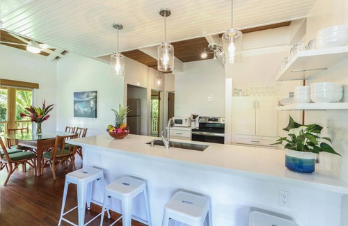 Wainiha House | Hallor House: Breezy Hideaway Near Tunnels & Na Pali Trail