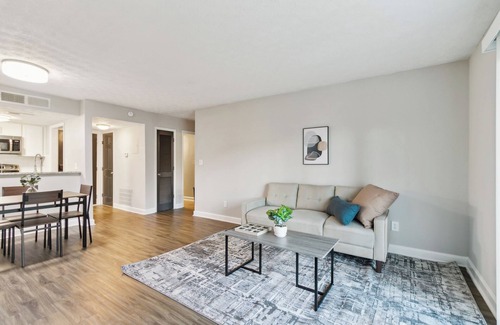 Cumberland Apartment | Halsten at Vinings 3016 Spacious 1 Bed 1 Bath