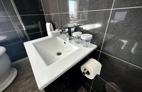 Castletown Apartment | Halvard Apartments at Castletown