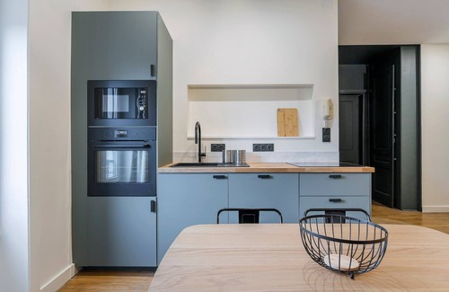 Charlier - Valvert Apartment | Hamac Suites - Vieux Moulin - T3 parking