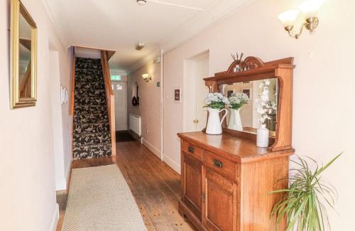 Castle Donington House | Hambleton House