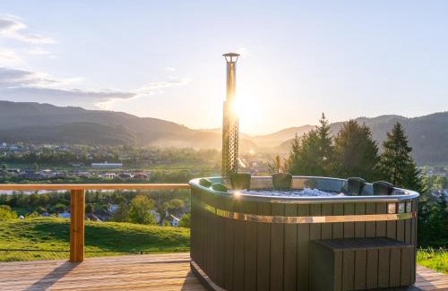 Bucsoaia Cabin | Hamergas Hill