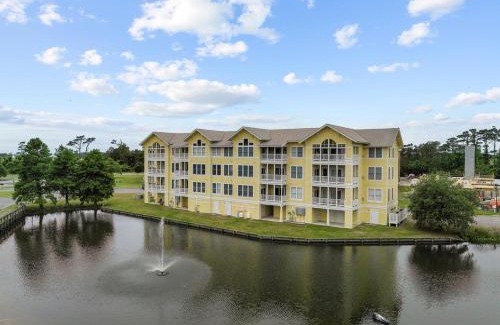 Bermuda Bay Apartment | Hamilton Cay at Bermuda Bay by Kees Vacations